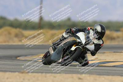 media/Feb-07-2025-CVMA Friday Practice (Fri) [[7034960ba2]]/3-Racer 3-NRS/Session 4 (Turn 16)/